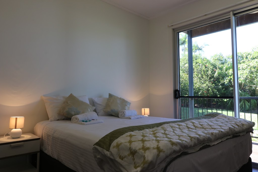 Copperfield House | The Haven, 37 Haven Rd, Emu Park QLD 4710, Australia | Phone: 0438 507 917