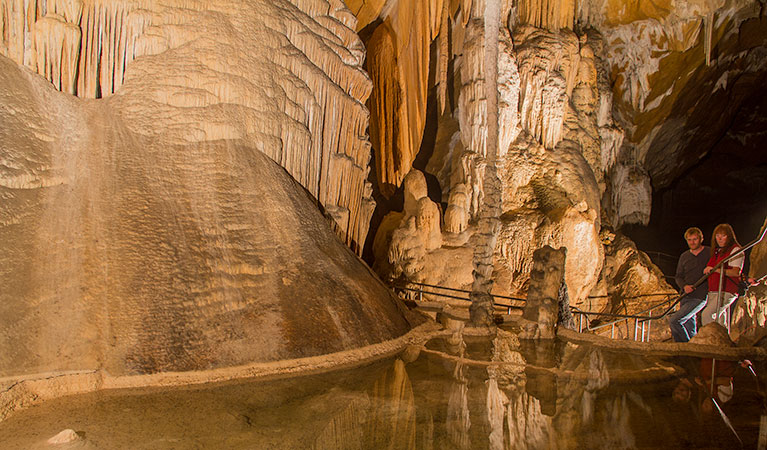 Junction Cave | tourist attraction | Caves Track, Wombeyan Caves NSW 2580, Australia | 0248435976 OR +61 2 4843 5976