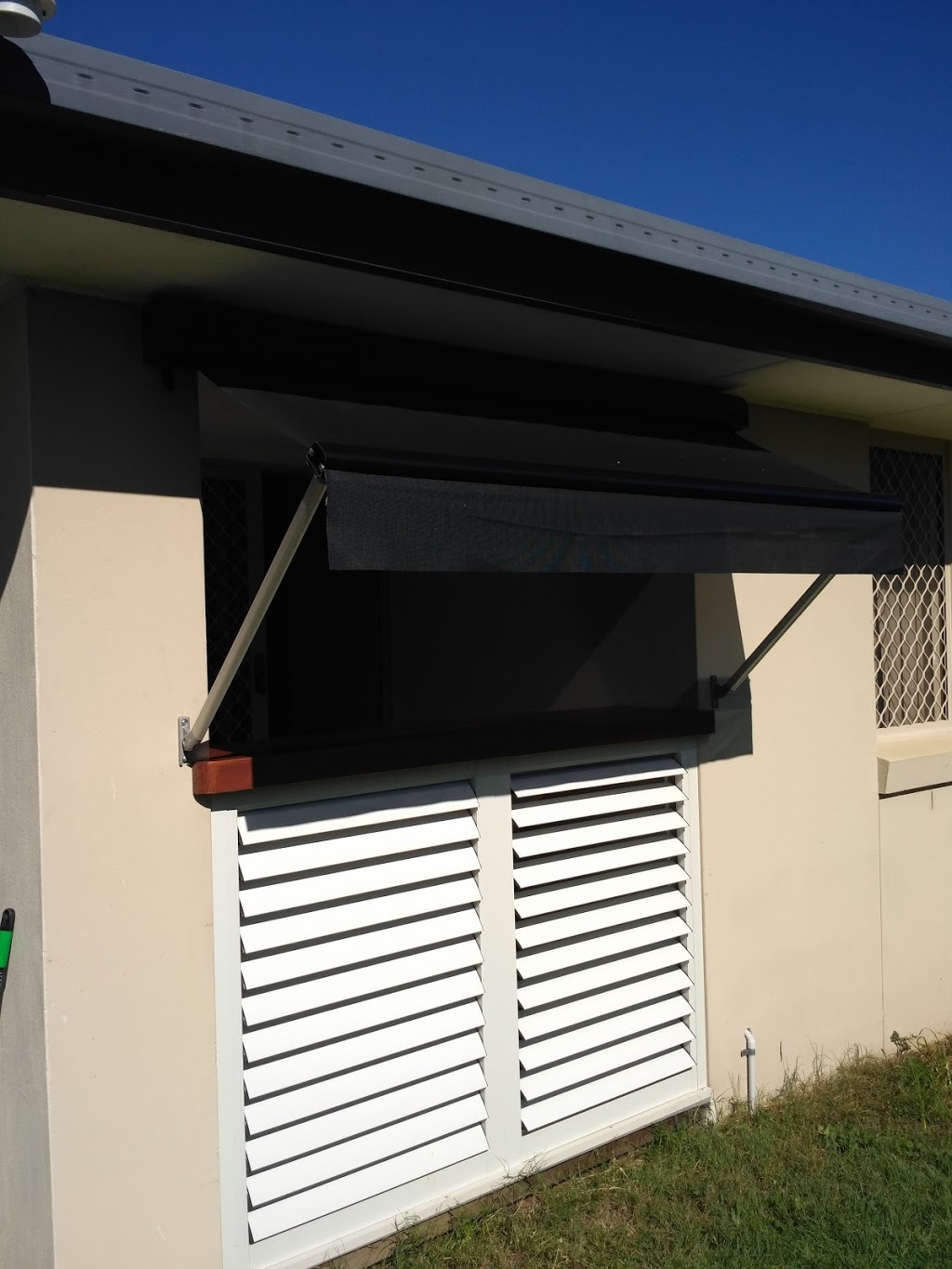 a.b.style shutters, blinds, awnings on the goldcoast | 41 Oakdale Ave, Nerang QLD 4211, Australia | Phone: 0400 784 119