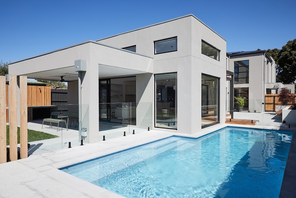 In The Swim | 405 Waverley Rd, Malvern East VIC 3145, Australia | Phone: (03) 9572 3919