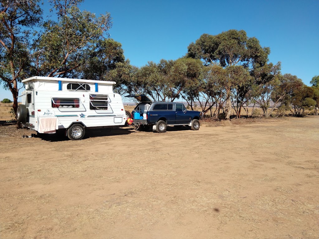 Robertstown Oval Campground | Worlds End Hwy, Robertstown SA 5381, Australia | Phone: (08) 8581 7209