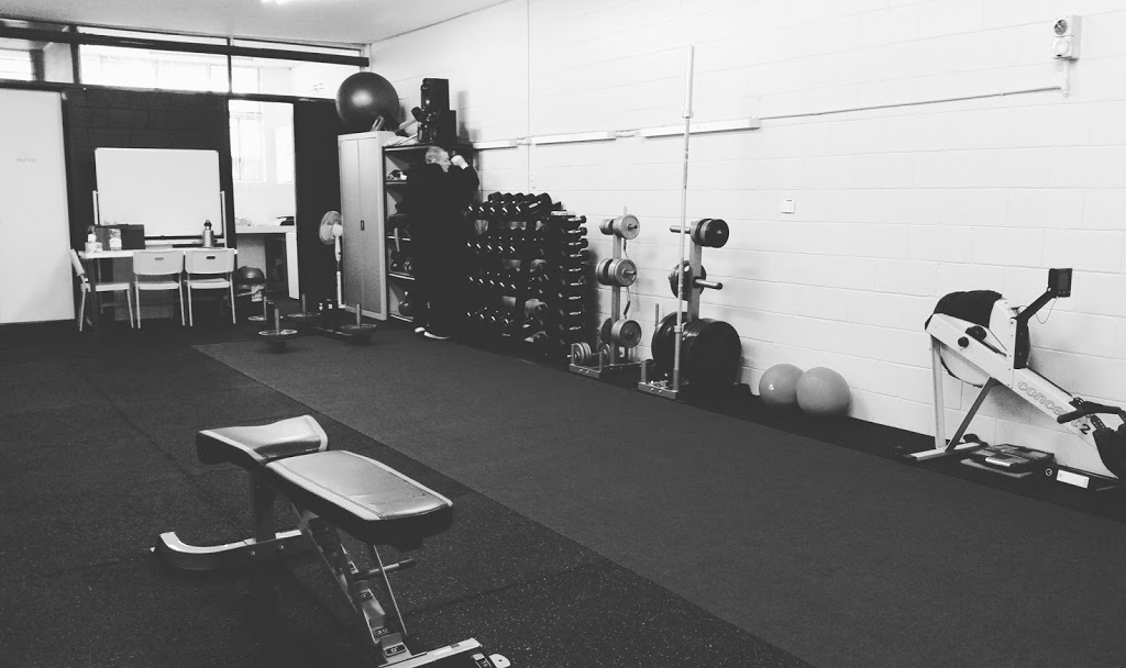 Freemans Fitness | 2/113 Hunter St, Hornsby NSW 2077, Australia | Phone: 0422 866 874