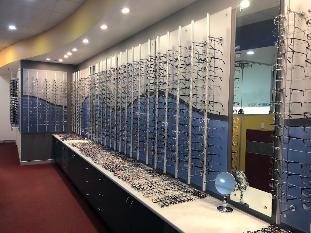 Kon Penklis Optometrist | Greenslopes Mall Shopping Centre, shop 3/700 Logan Rd, Greenslopes QLD 4120, Australia | Phone: (07) 3394 4240
