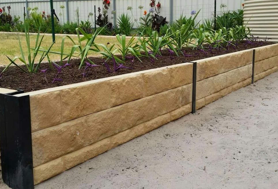 Fletcher’s Retaining Walls | 10 Burnside Rd, Strathalbyn SA 5255, Australia | Phone: 0412 474 455