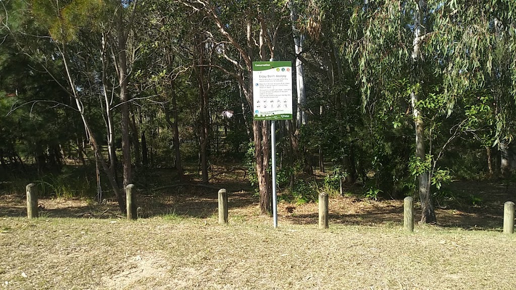Holly Road Park | park | Urban Habitat, 14-16 Holly Rd, Victoria Point QLD 4165, Australia