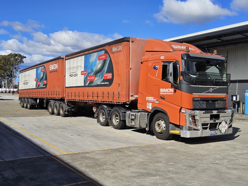 Simon National Carriers - Sydney | 1/1 Moorebank Ave, Moorebank NSW 2170, Australia | Phone: 1300 474 666