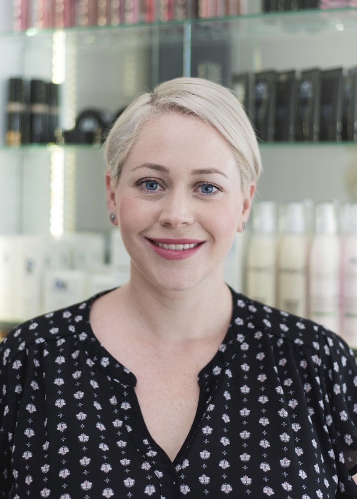 Elizabeth Waring - Cosmetic RN - Park Ridge Skin Clinic | hospital | Town Centre, 3732 Mount Lindesay Hwy, Park Ridge QLD 4125, Australia | 0738020899 OR +61 7 3802 0899