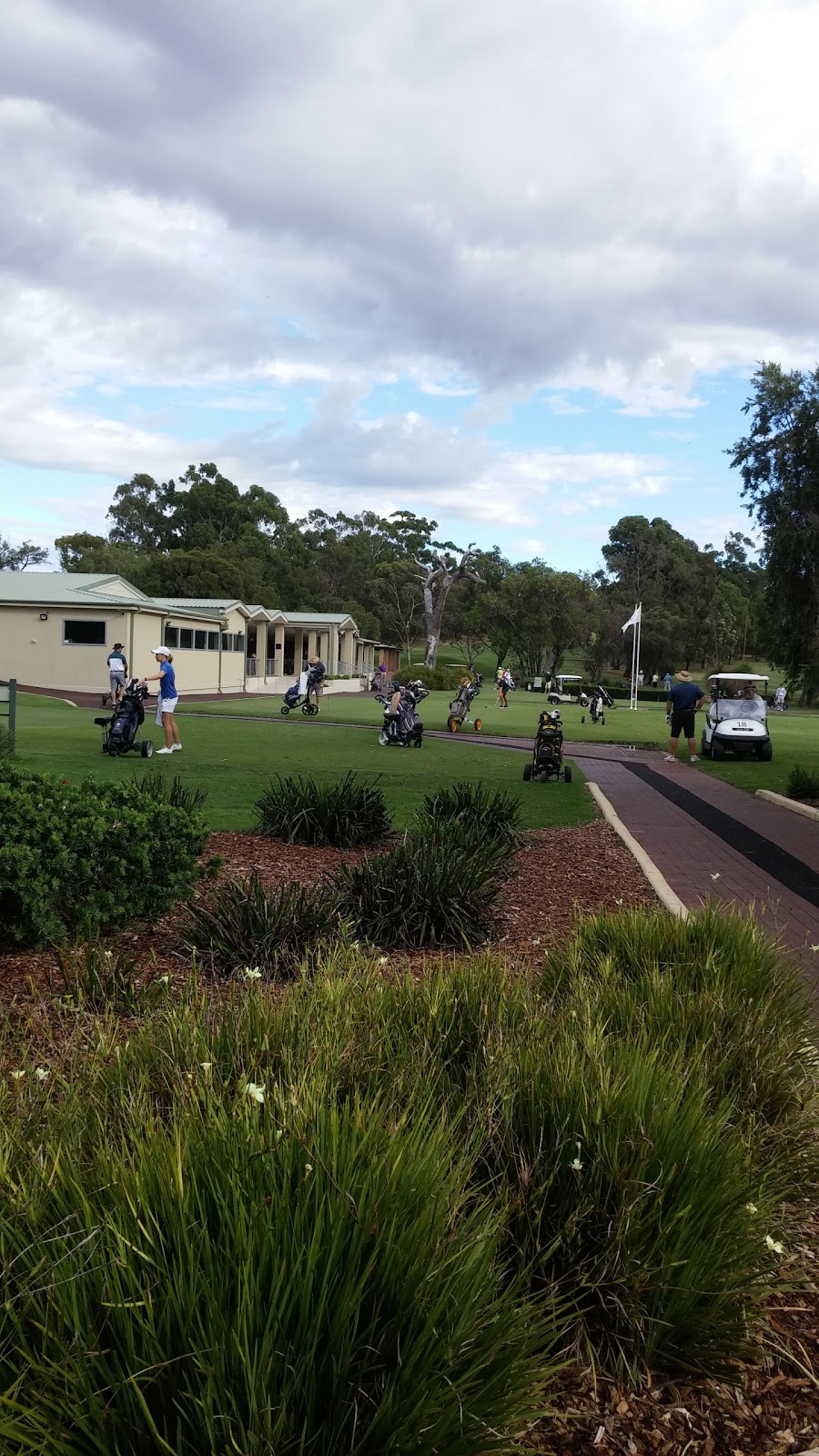 Wanneroo Golf Club | 44 Flynn Dr, Neerabup WA 6031, Australia | Phone: (08) 9405 3677