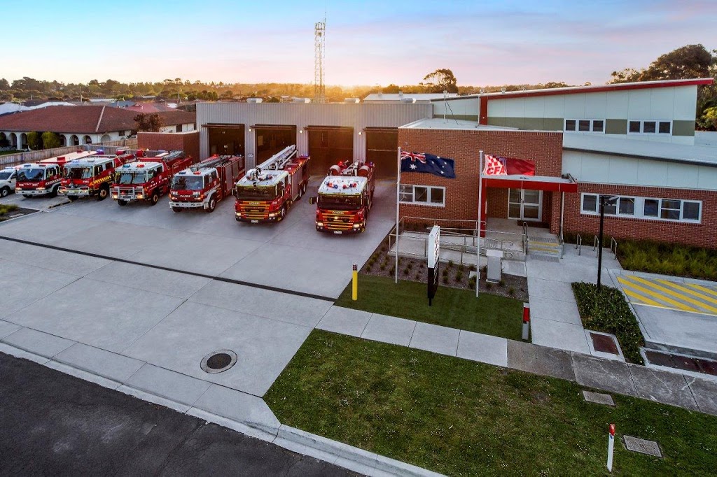 Warrnambool CFA | fire station | 61/67 Mortlake Rd, Warrnambool VIC 3280, Australia | 0355615700 OR +61 3 5561 5700