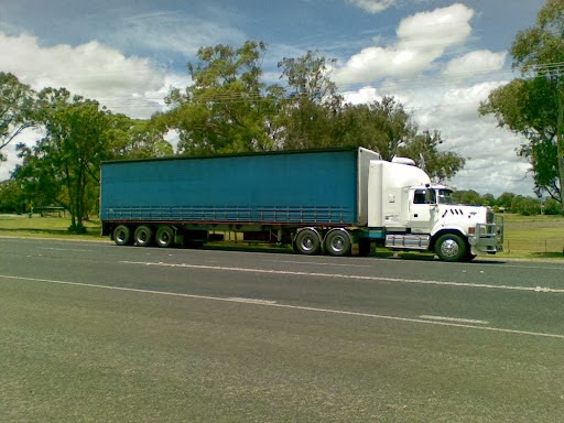 Stephen Anderson | moving company | 3 White St, Stanthorpe QLD 4380, Australia | 0746812815 OR +61 7 4681 2815