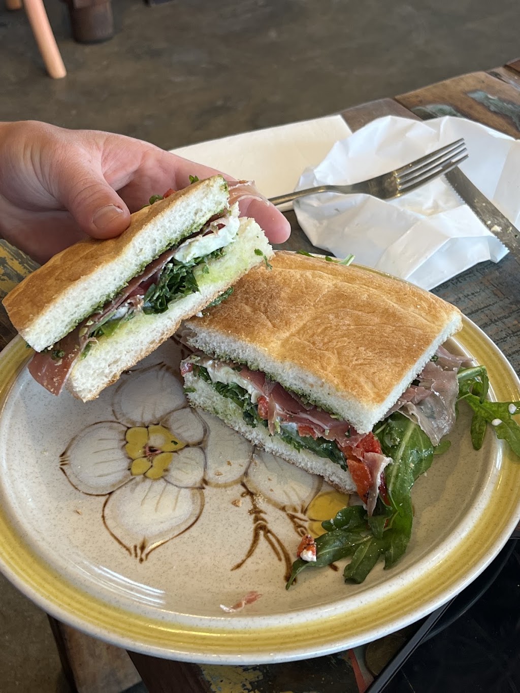 Darling House Deli | Shop 5 & 6/57 Owen St, Huskisson NSW 2540, Australia | Phone: 0475 420 566