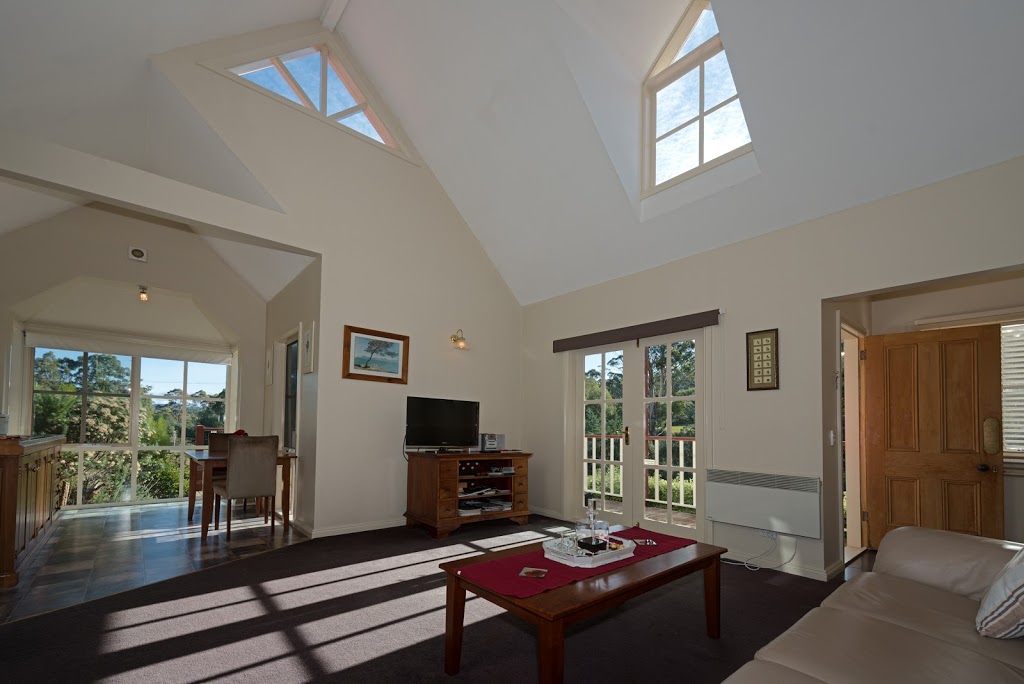 CRABTREE RIVER COTTAGES | 134 Crabtree Rd, Grove TAS 7109, Australia | Phone: 0419 523 672