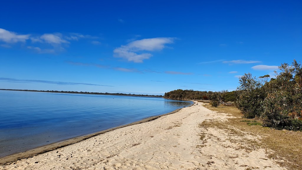 Point Wilson | park | The Lakes National Park, Lake Reeve Track, Loch Sport VIC 3851, Australia