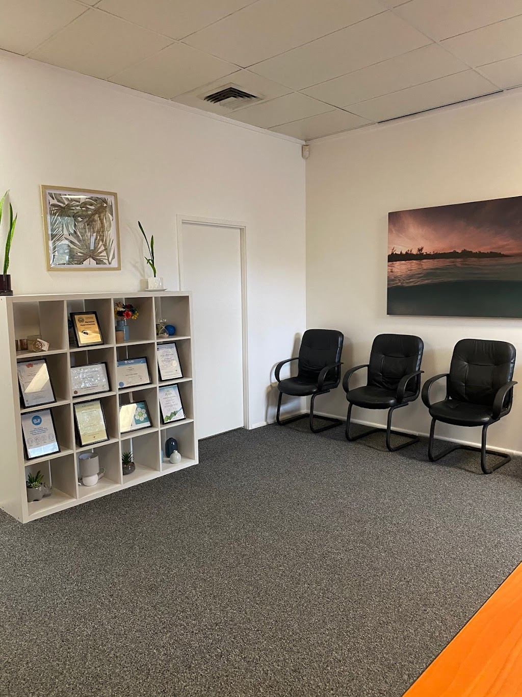 Connect Massage Therapies |  | Shop 8a/68 Nelson St, Wallsend NSW 2287, Australia | 0468614840 OR +61 468 614 840