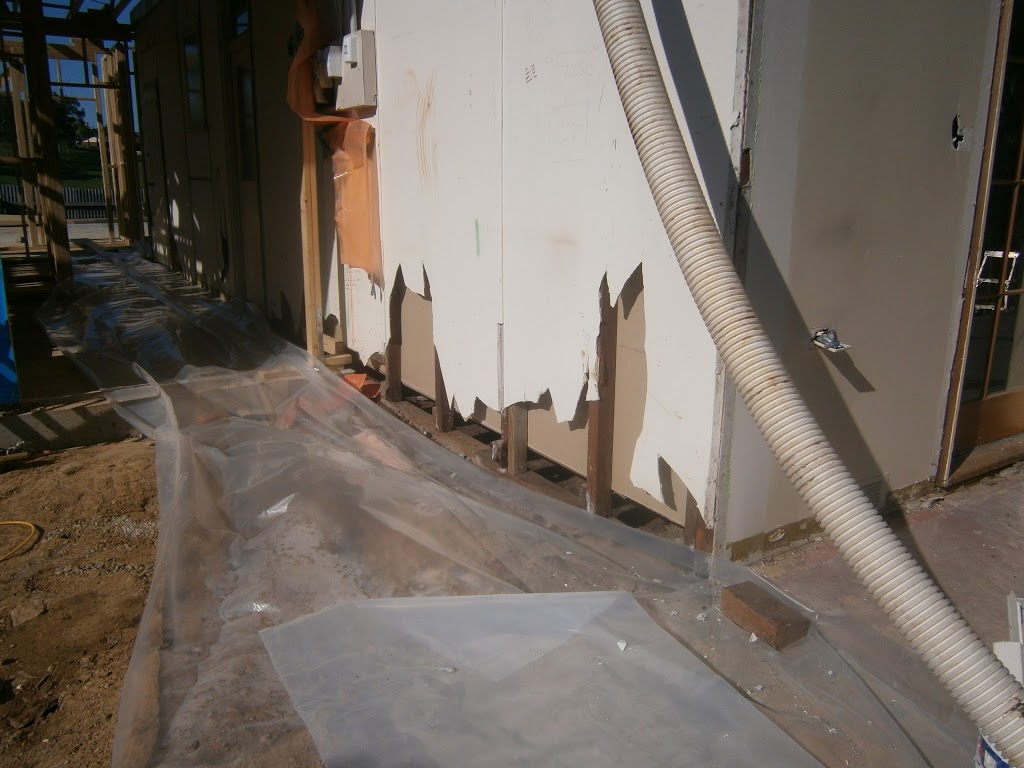 Safehouse Asbestos Removal and Demolition | 31 Swamp Rd, Strathalbyn SA 5255, Australia | Phone: 0418 814 998
