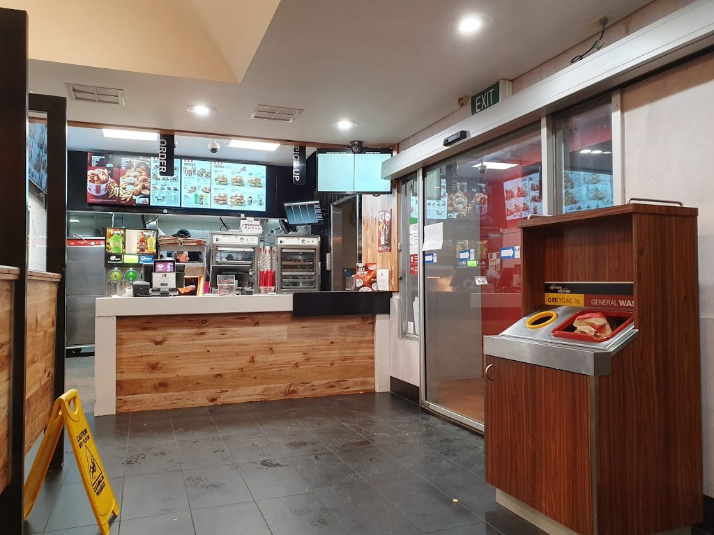 KFC Leongatha | meal takeaway | 9 Anderson St, Leongatha VIC 3953, Australia | 0356623900 OR +61 3 5662 3900