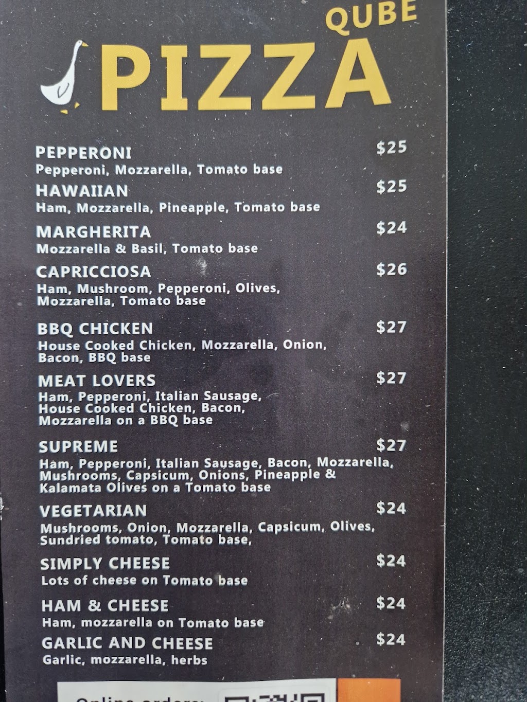 Pizza Qube | 3 Bowman St, Whitemark TAS 7255, Australia | Phone: 0420 217 317