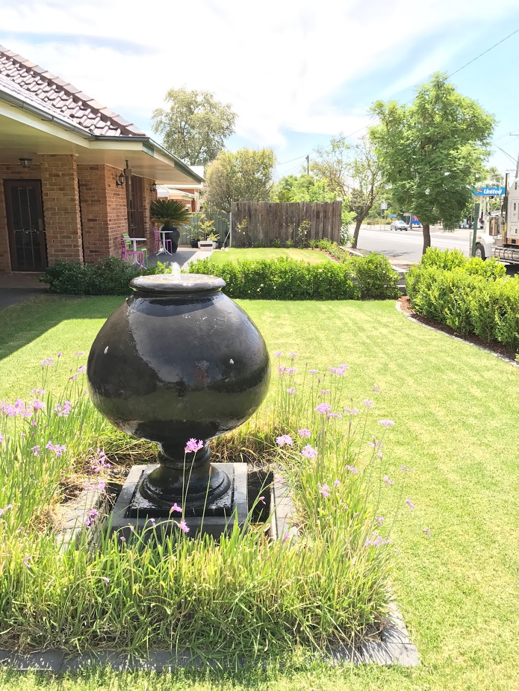 Cascades Motor Inn | 147 Cobra St, Dubbo NSW 2830, Australia | Phone: (02) 6882 3888