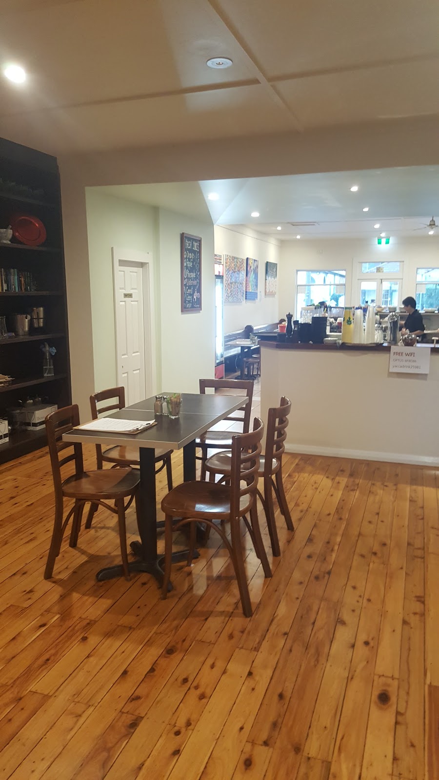 No Ordinary Cafe | cafe | 83 Penshurst St, Willoughby NSW 2068, Australia | 0299587582 OR +61 2 9958 7582