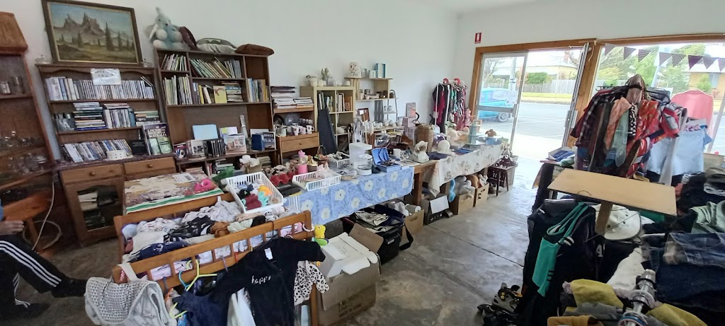 The Shoppe. (Opshop). | 142 Commercial Rd, Yarram VIC 3971, Australia | Phone: 0400 425 250