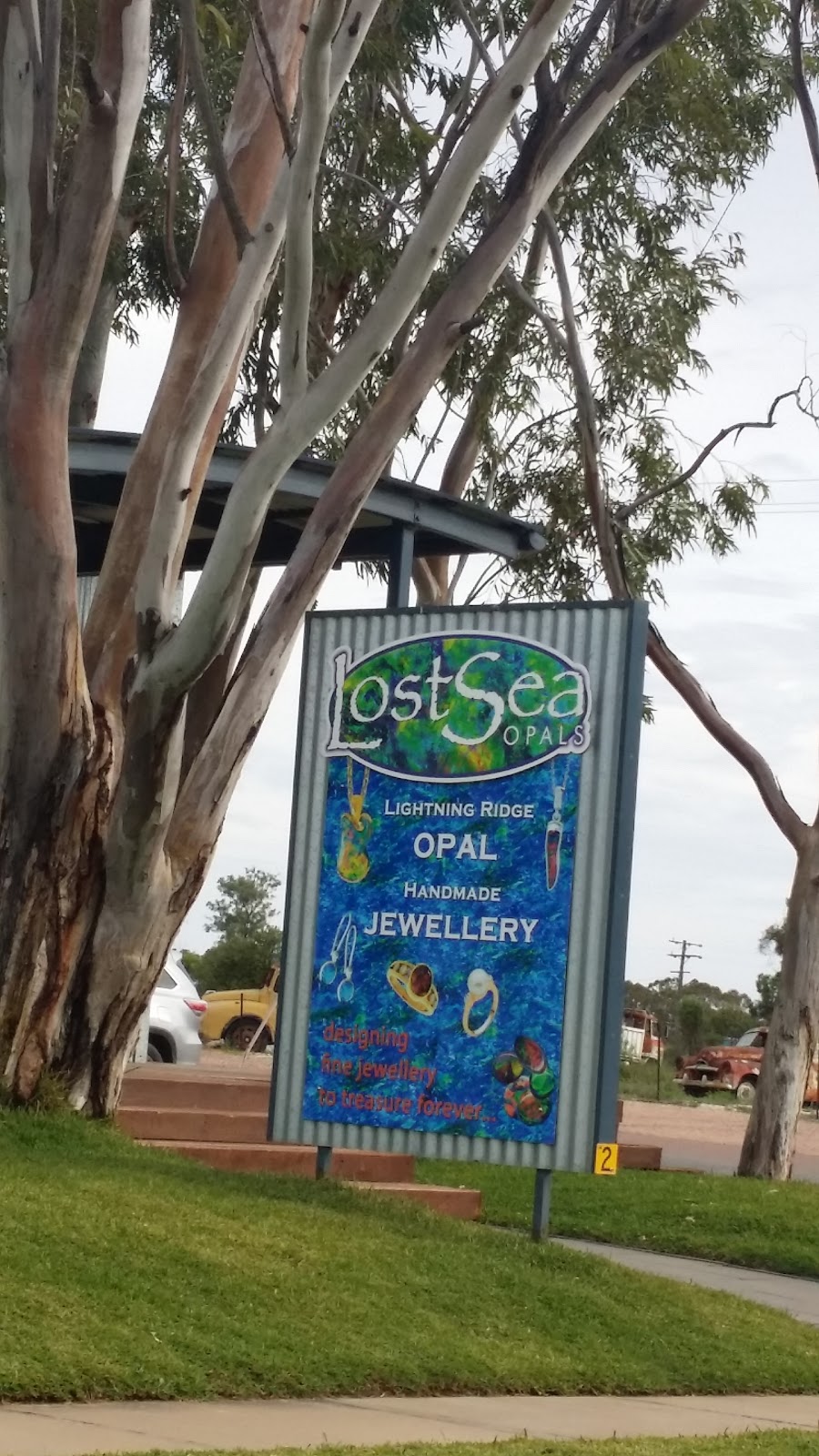 Lost Sea Opals | jewelry store | 2 Morilla St, Lightning Ridge NSW 2834, Australia | 0268290066 OR +61 2 6829 0066