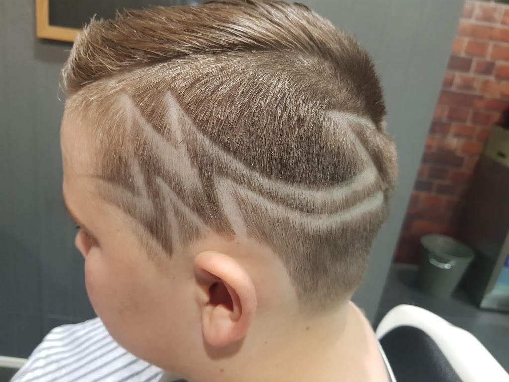 Big Boss Barber Shop | hair care | Horizon Shopping Centre, 11/685 Old Cleveland Rd E, Wellington Point QLD 4160, Australia | 0732073303 OR +61 7 3207 3303