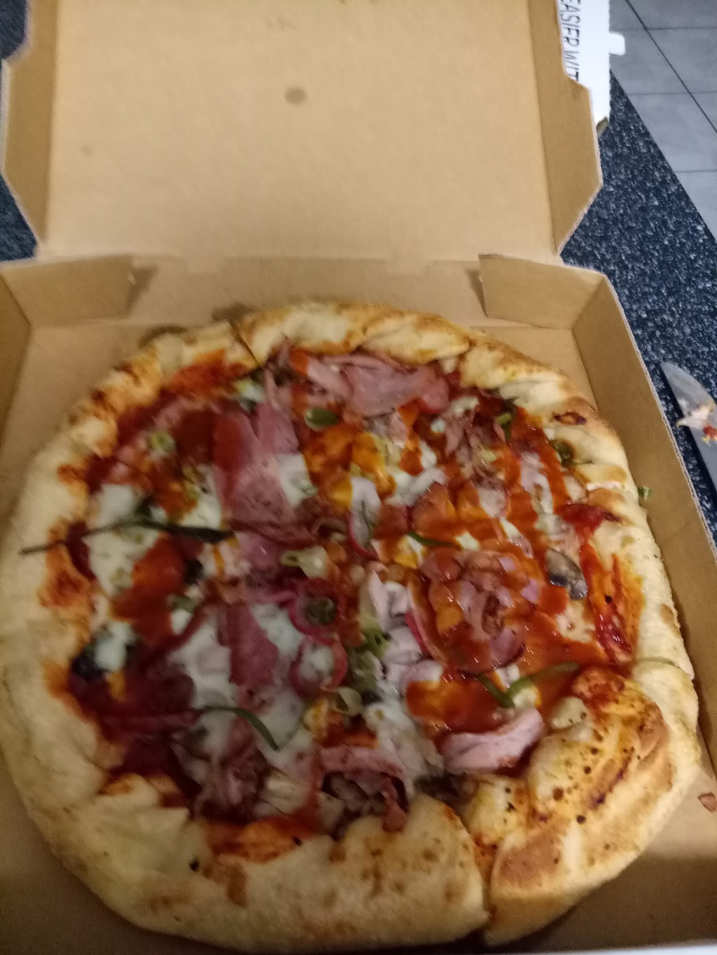 Dominos Pizza North Caboolture | meal takeaway | Central Lakes Shopping Centre, 2/1-21 Pettigrew St, Caboolture QLD 4510, Australia | 0752932120 OR +61 7 5293 2120