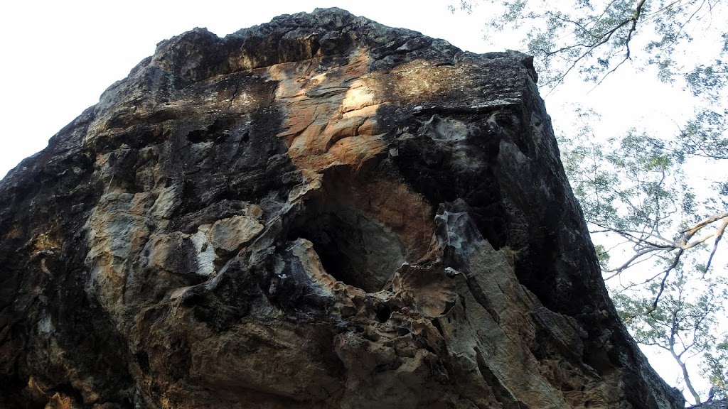 Baloon Cave | Carnarvon Park QLD 4722, Australia