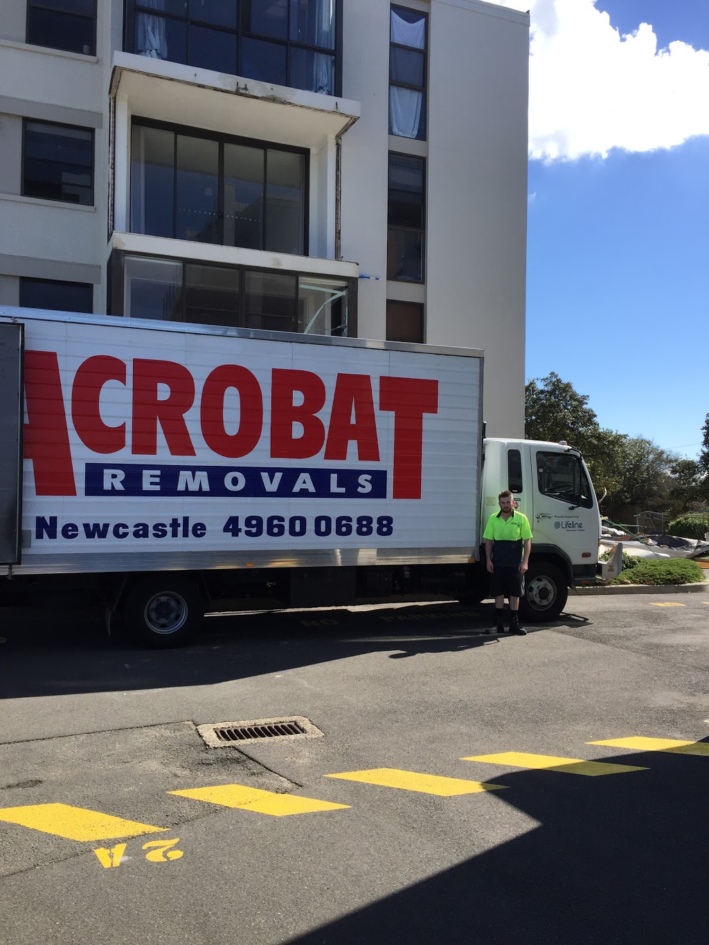 Acrobat Removals | 9 Friesian Cl, Sandgate NSW 2304, Australia | Phone: (02) 4940 9500