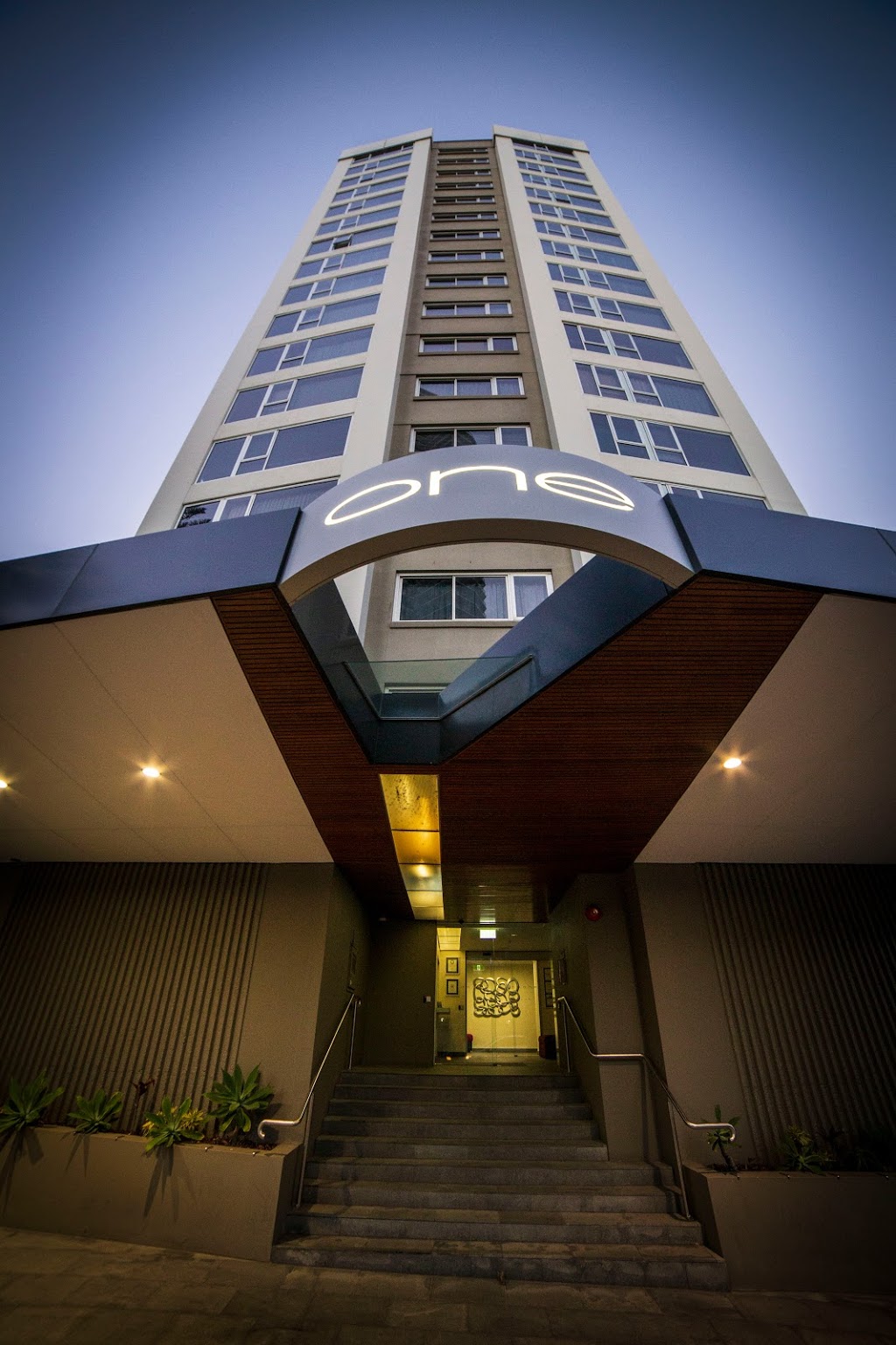 ONE THE ESPLANADE | real estate agency | 1 The Esplanade, Surfers Paradise QLD 4217, Australia | 0755383154 OR +61 7 5538 3154