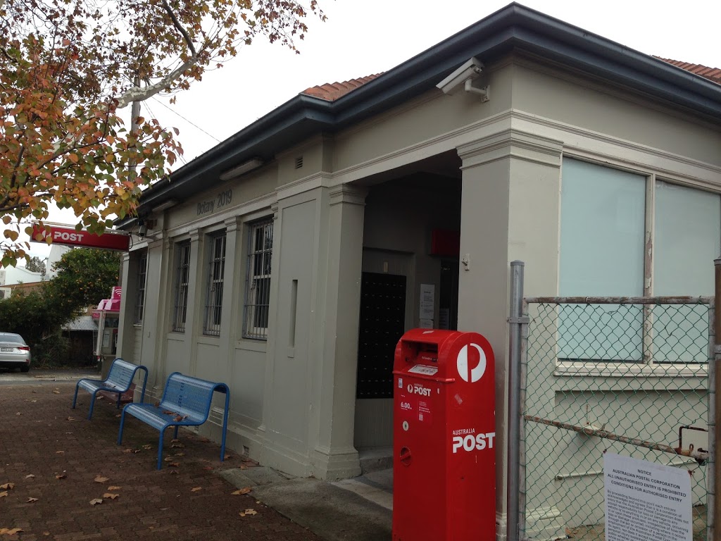 Australia Post | post office | 2 Banksia St, Botany NSW 2019, Australia | 131318 OR +61 131318