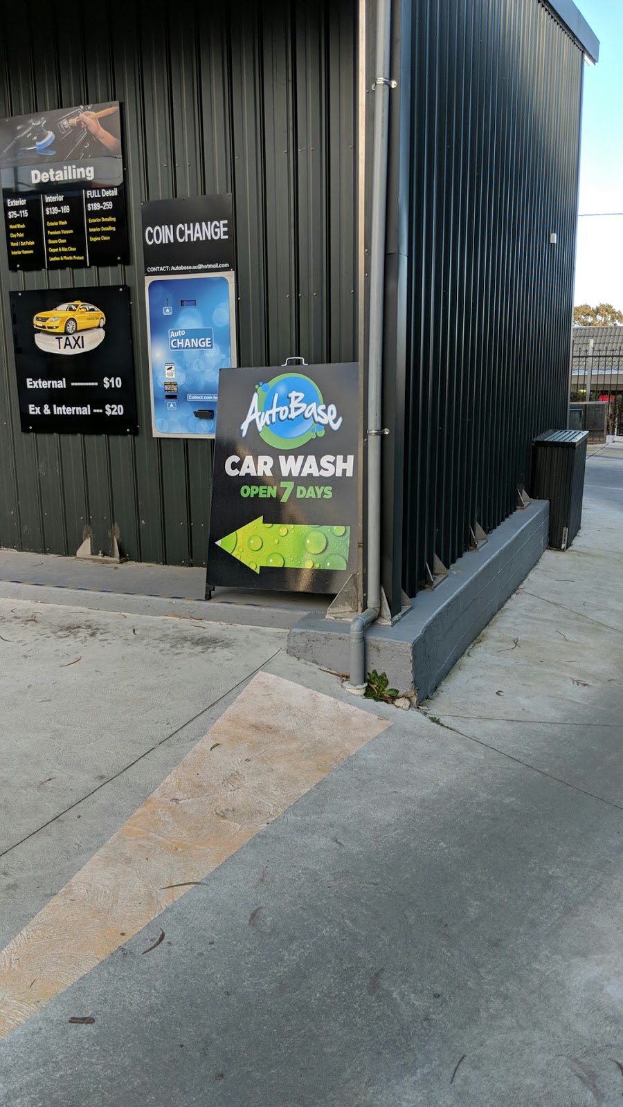 Autobase Car Wash & Accessories | car wash | 112 Bell St, Heidelberg Heights VIC 3081, Australia | 0390419697 OR +61 3 9041 9697