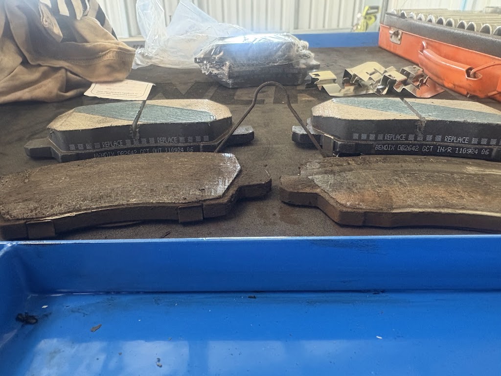 G&B Auto Mechanical | 495 Lyndhurst Ln, Warwick QLD 4370, Australia | Phone: 0402 720 916