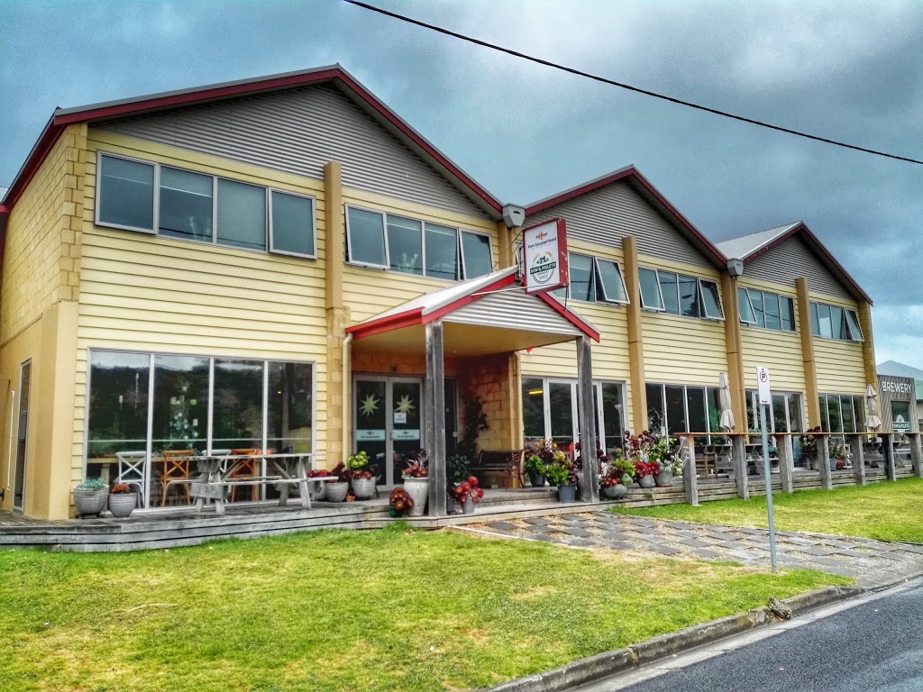 Port Campbell Hostel | lodging | 18 Tregea St, Port Campbell VIC 3269, Australia | 0355986305 OR +61 3 5598 6305