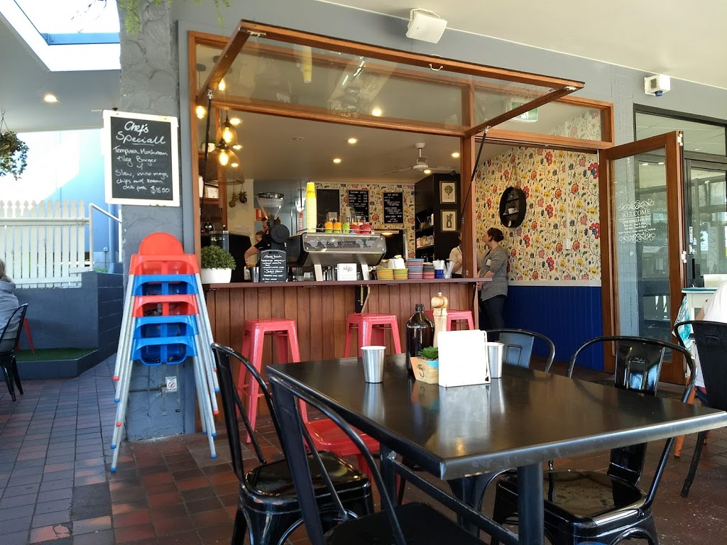 Deedot Coffee House | 1/973 Logan Rd, Holland Park West QLD 4121, Australia | Phone: (07) 3161 5748