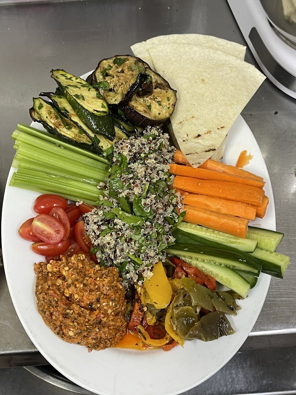 NK’s kitchen | 3 Golf Ave, Goulburn NSW 2580, Australia | Phone: (02) 4821 2454