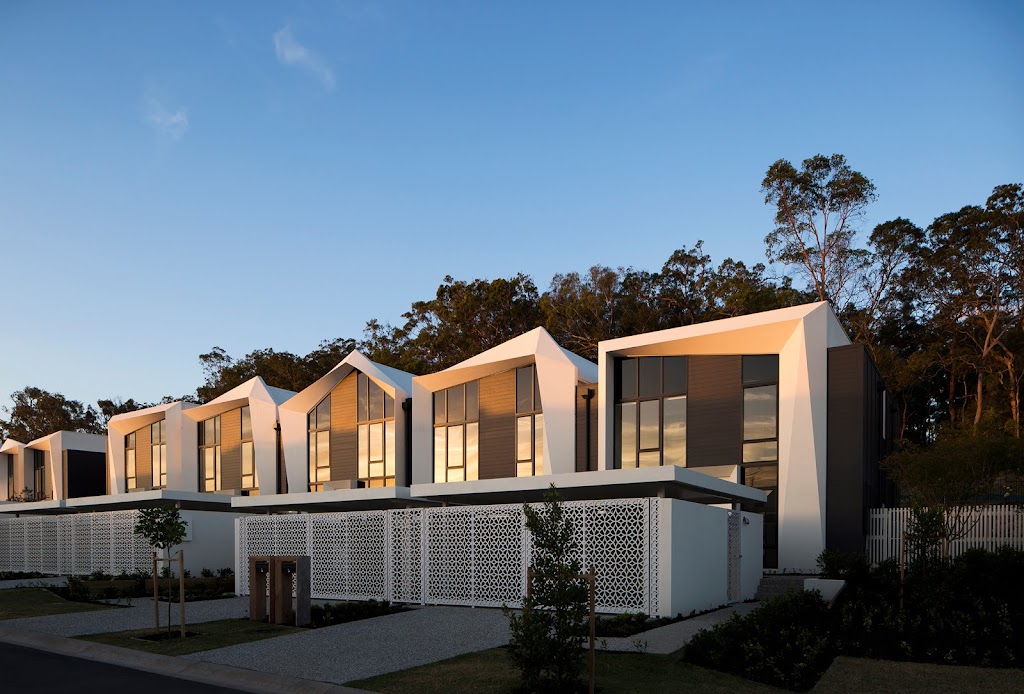 The Terraces, Pavilions |  | 6 Pavilion Dr, Peregian Springs QLD 4573, Australia | 1300006670 OR +61 1300 006 670