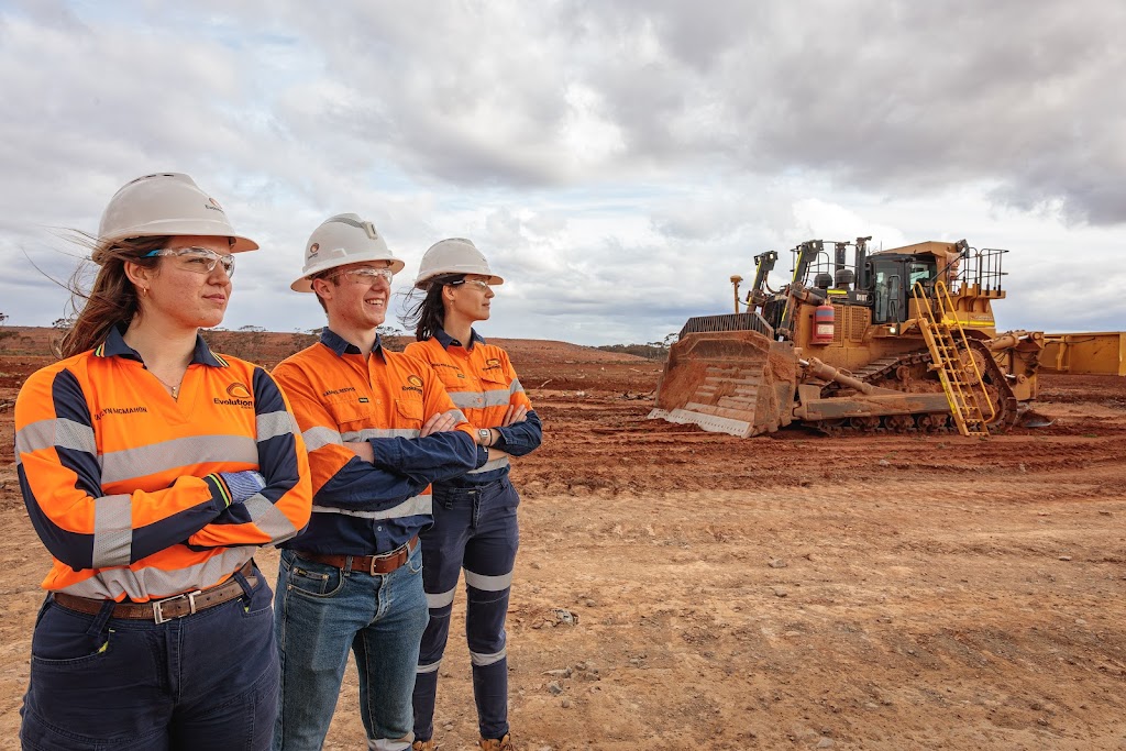Evolution Mining Mungari Operations | Kundana Rd, Mount Burges WA 6430, Australia | Phone: (08) 9268 4000 Evolution Mining Mungari Operations | Kundana Rd, Mount Burges WA 6430, Australia | Phone: (08) 9268 4000