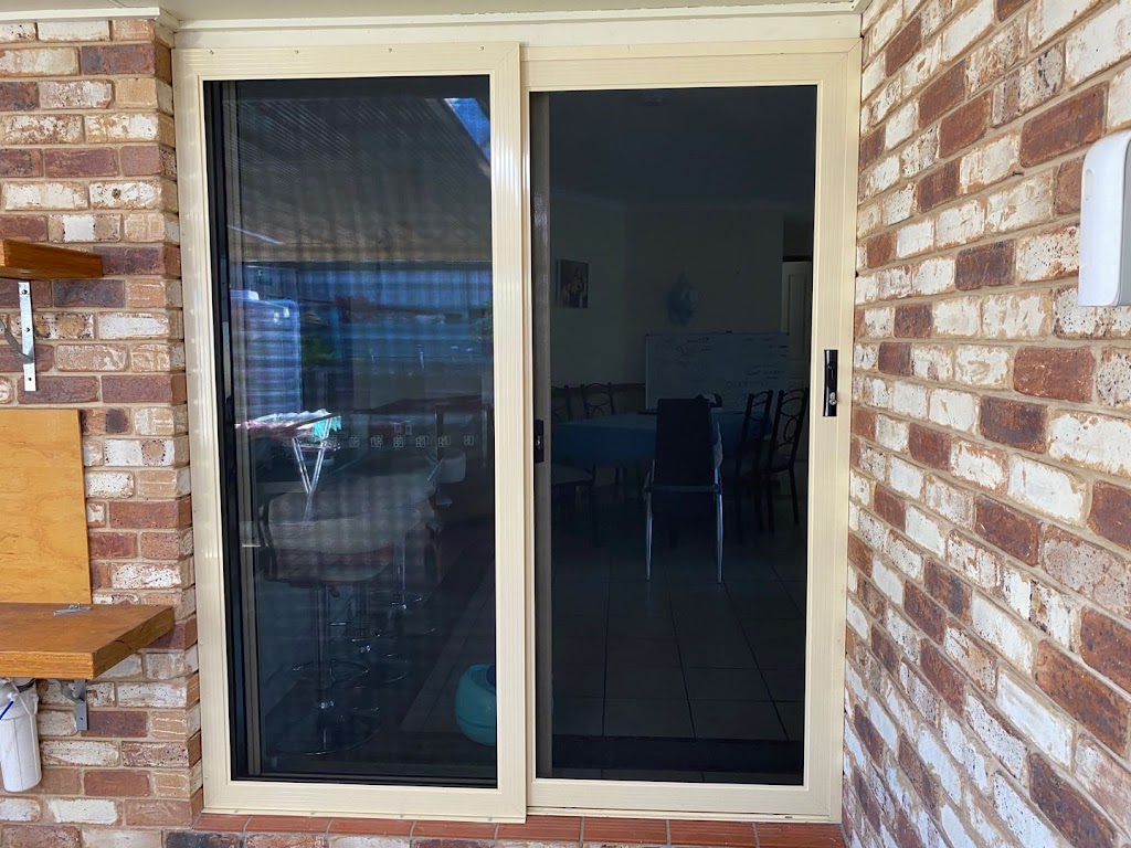 Highway Screen and Shade |  | 26 Hamersley Pl, Parkinson QLD 4115, Australia | 0411478978 OR +61 411 478 978