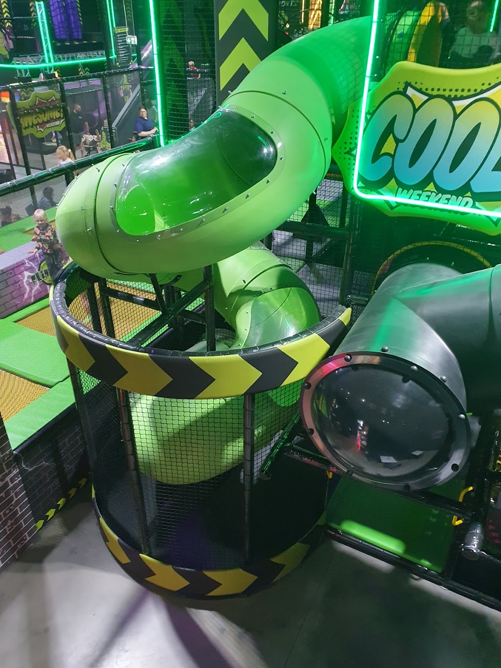 Flip Out Mittagong | 6B Pikkat Dr, Braemar NSW 2575, Australia | Phone: (02) 3822 3000