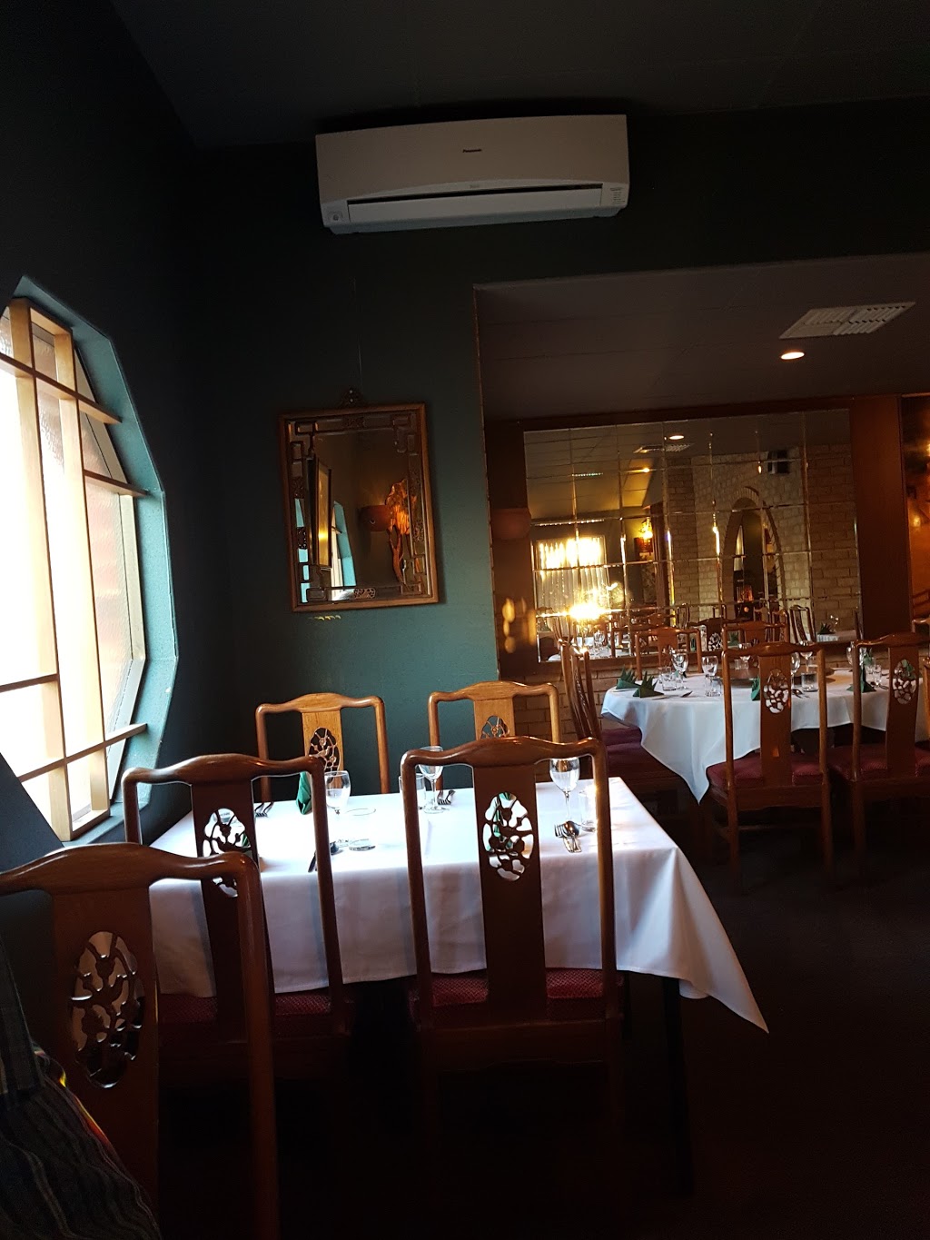 Dragon Village Chinese Restaurant | 15 Great Eastern Hwy, Bellevue WA 6056, Australia | Phone: (08) 9255 1688