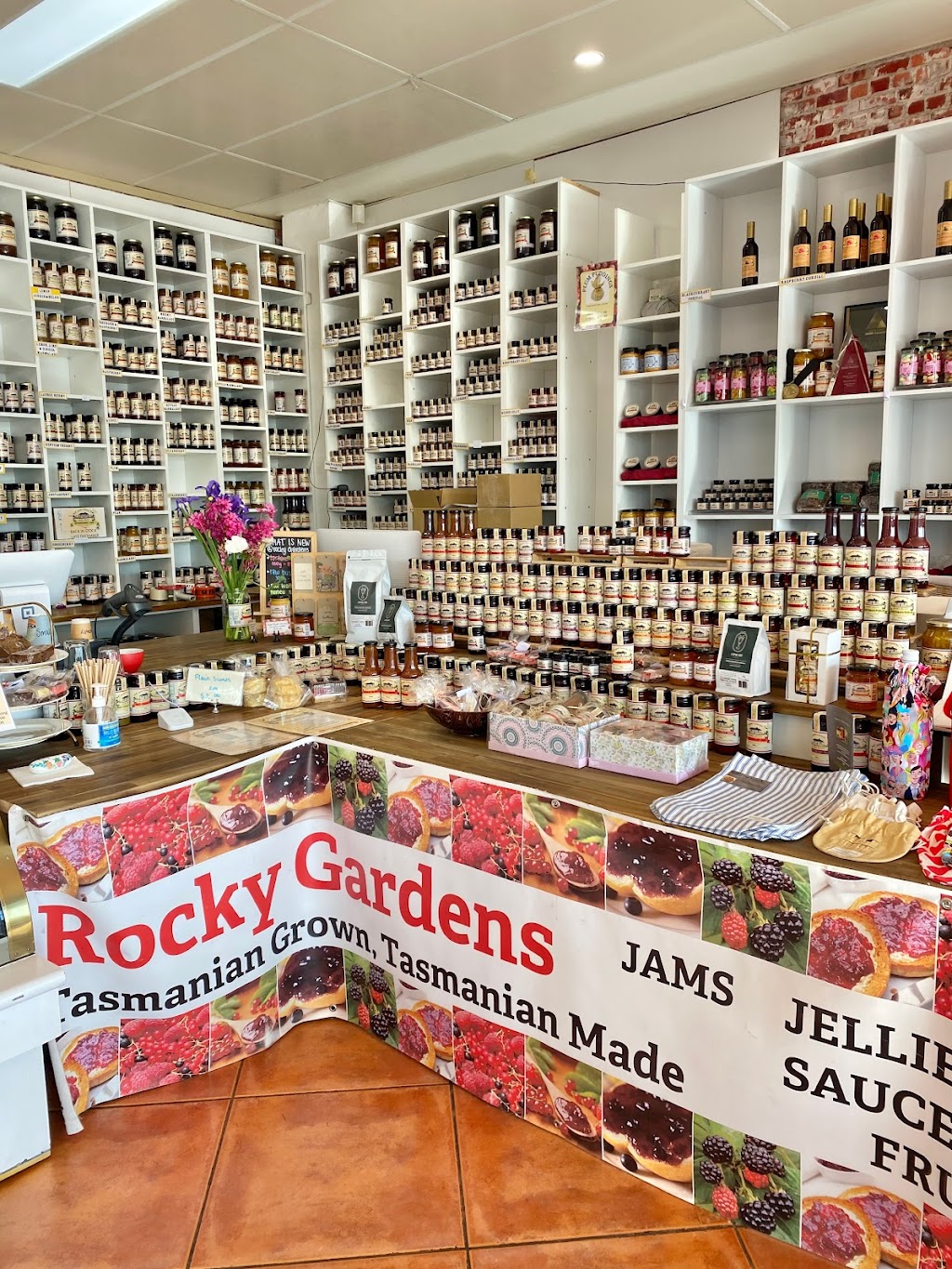 Rocky Gardens Cafe | 34-36 Shearwater Blvd, Shearwater TAS 7307, Australia | Phone: 0448 302 218