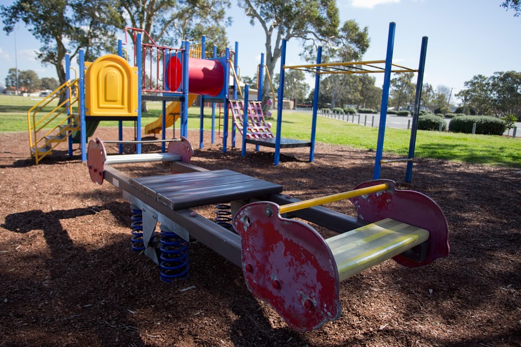 Chapman Oval Playground |  | 33 Channel St, Swansea NSW 2281, Australia | 0249210333 OR +61 2 4921 0333