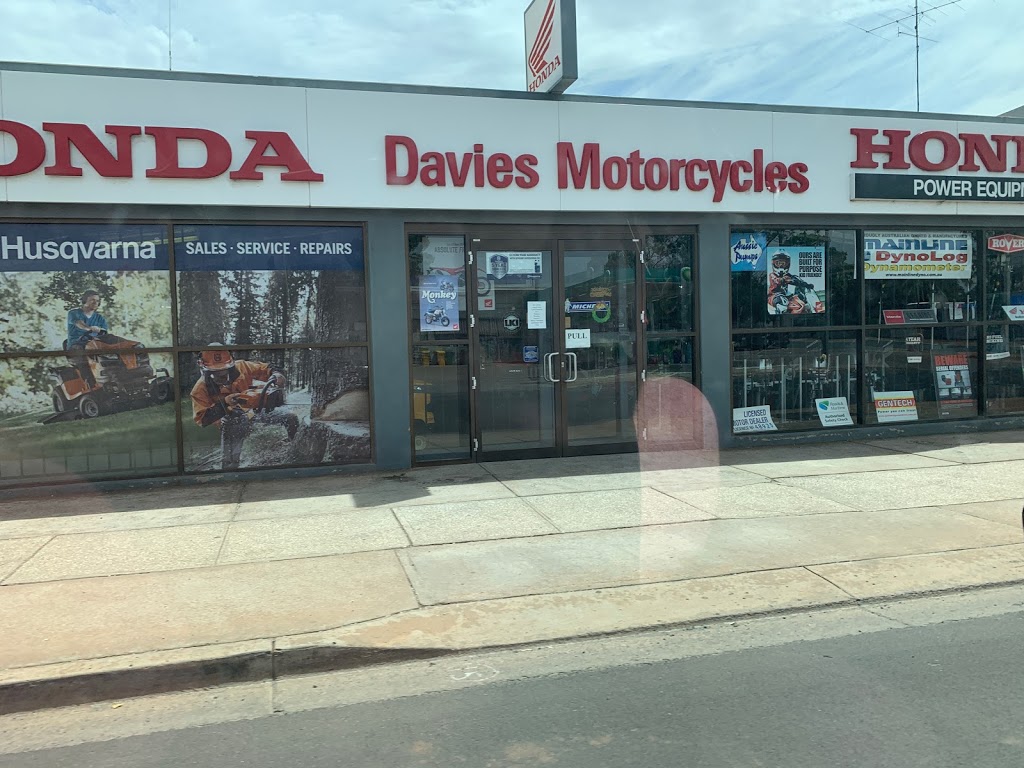 Davies Motorcycles pty ltd | 65 Main St, West Wyalong NSW 2671, Australia | Phone: (02) 6972 2629