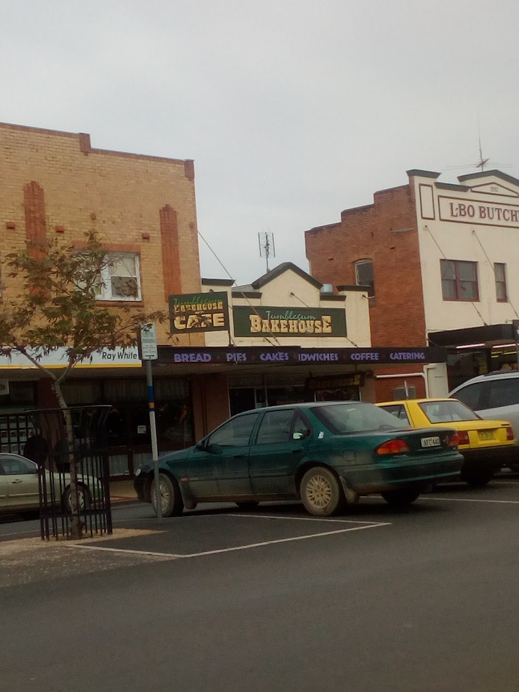 Tumblegum Bakehouse | 54 Elbow St, West Kempsey NSW 2440, Australia | Phone: (02) 6562 1099