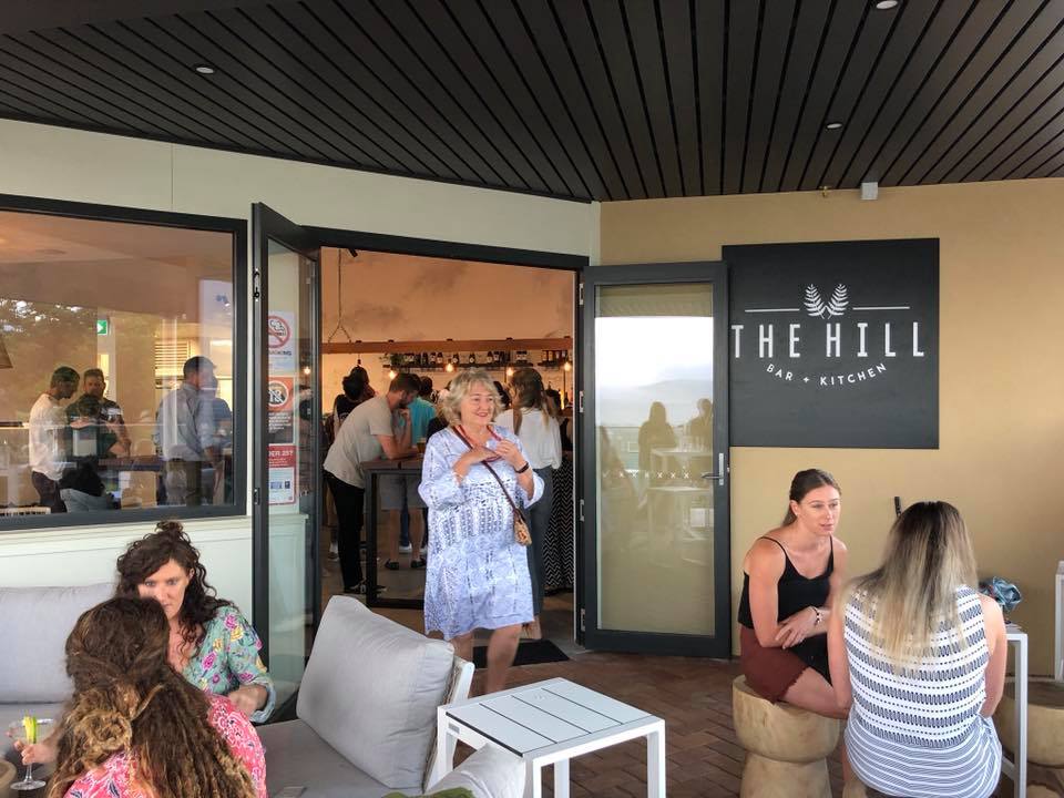 The Hill Bar & Kitchen | restaurant | 98 Fern St, Gerringong NSW 2534, Australia | 0402345348 OR +61 402 345 348