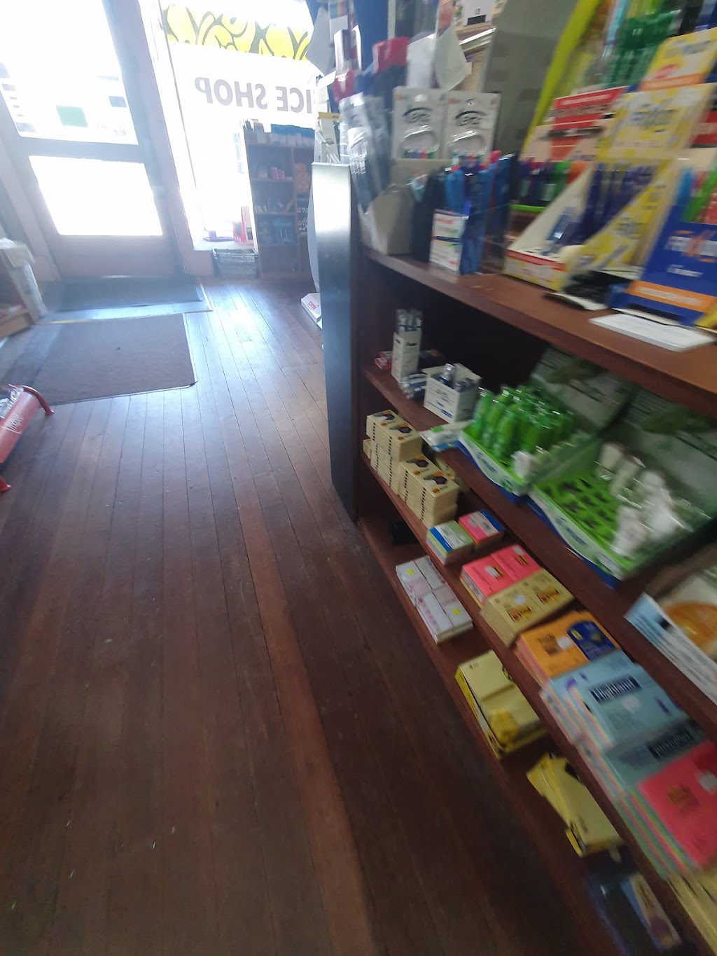 Kyneton Office Shop | 92 Mollison St, Kyneton VIC 3444, Australia | Phone: (03) 5422 3500
