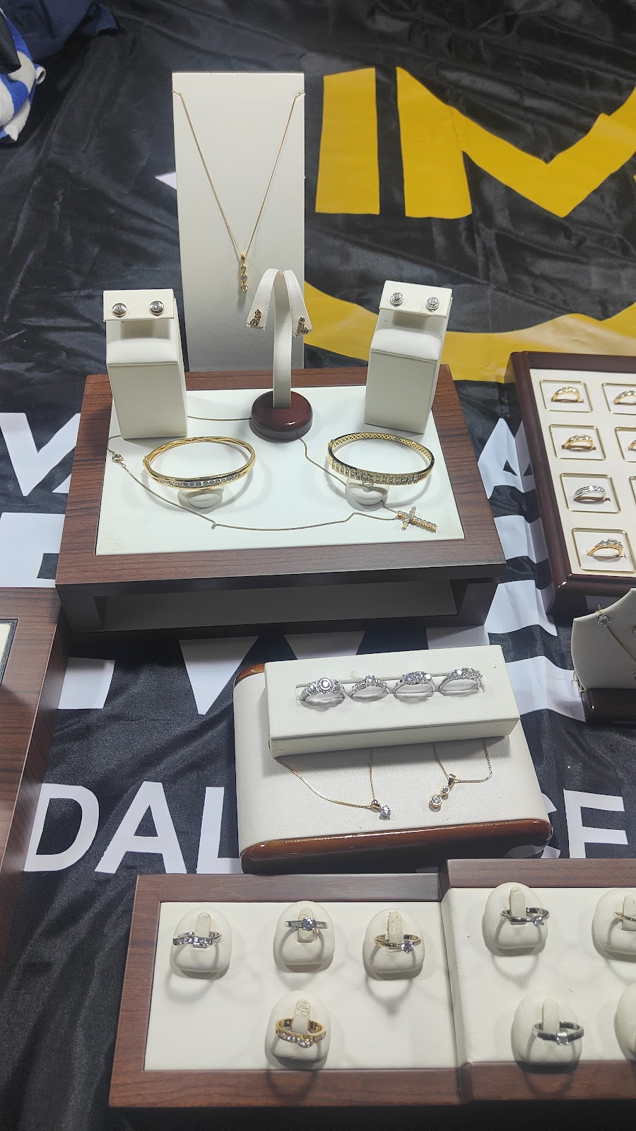 IMJ Ivan Mandelik Jeweller | jewelry store | Rosemeadow Dr, Gwandalan NSW 2259, Australia | 0415252858 OR +61 415 252 858
