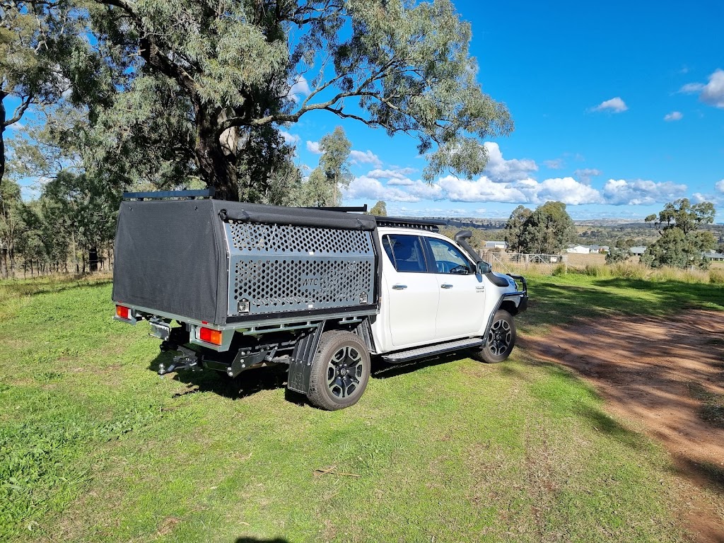 Wallaby Track Canvas | Springwood NSW 2777, Australia | Phone: 1300 459 567