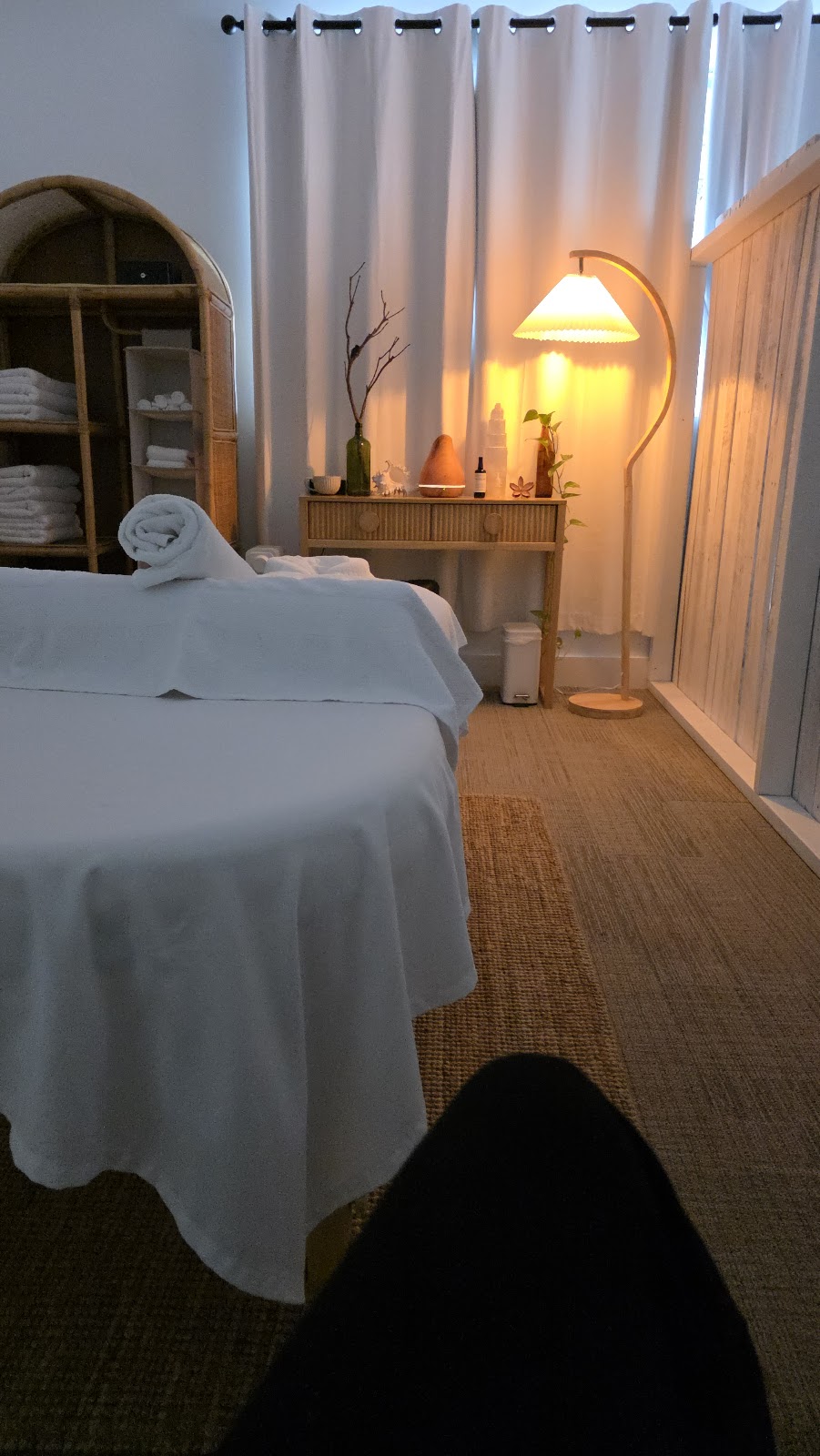 Sabera remedial massage | Unit 24/18 Ozone St, Chinderah NSW 2487, Australia | Phone: 0401 171 371